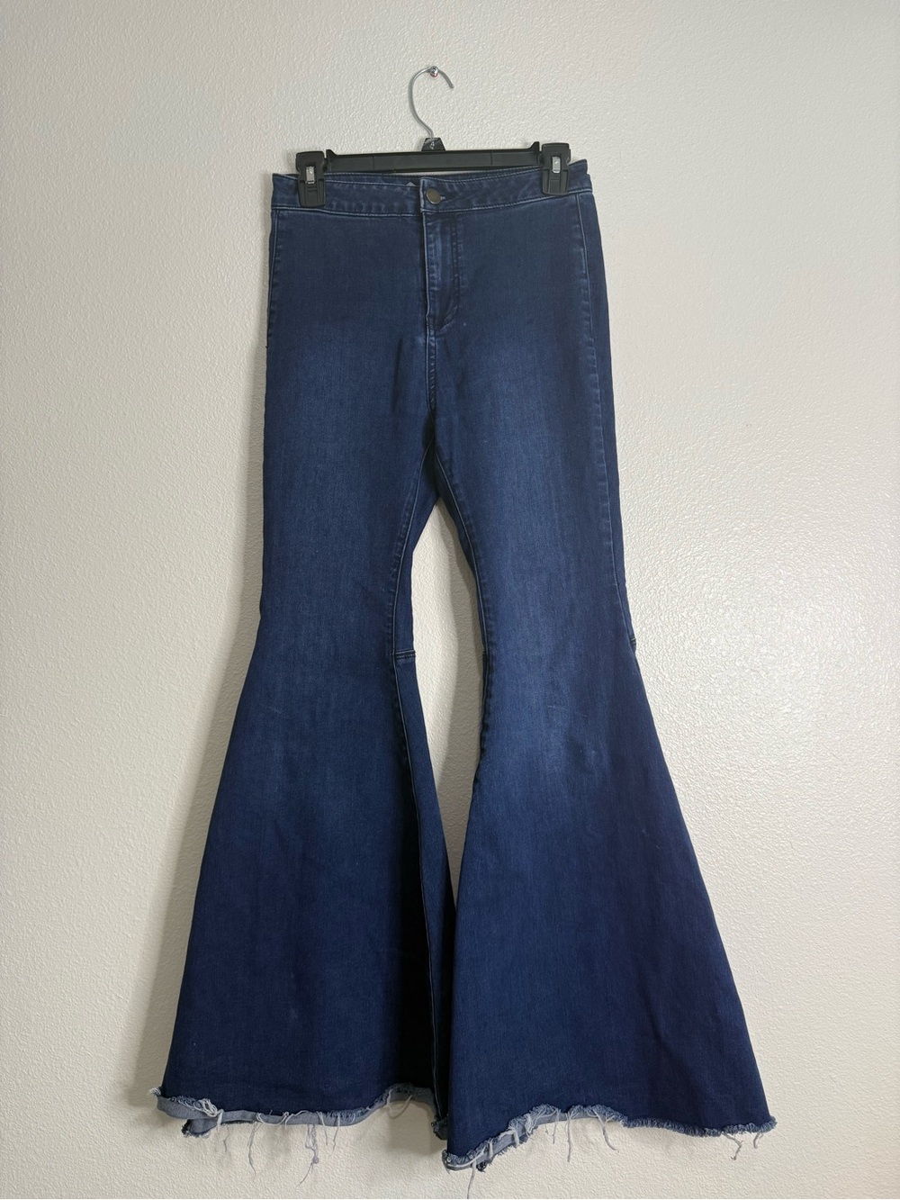Free People Float On Flare Dark Blue Bell Bottom High Rise Denim Jeans Sz 26 - Picture 4 of 10